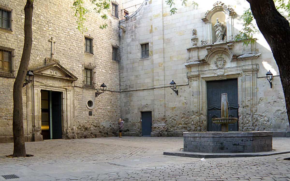 Plaça Sant Felip Neri